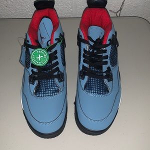 Ua Travis Scott’s 4 Jordan’s